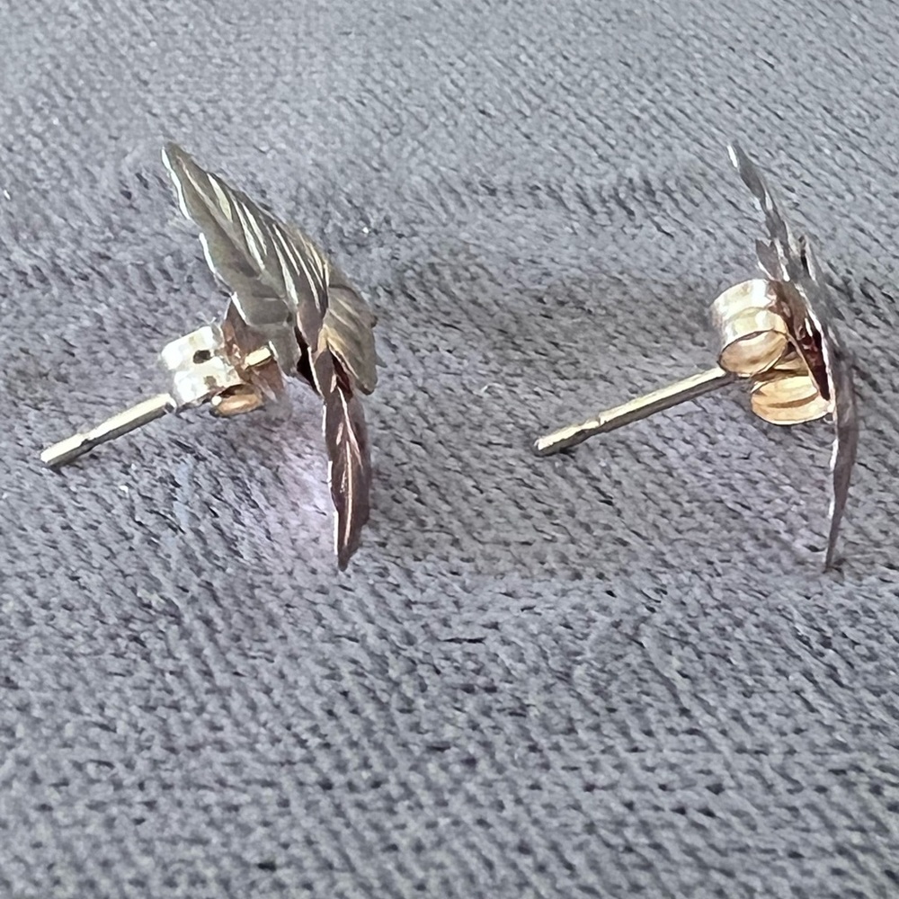 EARRINGS - Picture 7 of 11